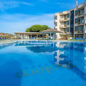 bolero-park-lloret-de-mar-17310.catalonia-hotels.com/